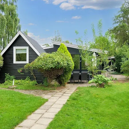 Holiday home Iv Follenslev