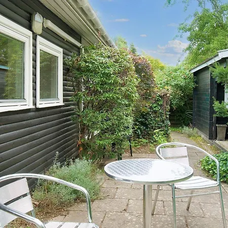 6 Person In Vakantiehuis Føllenslev