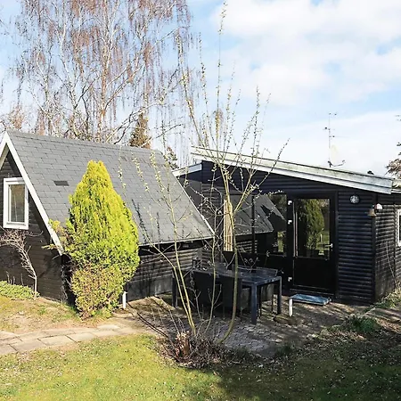Holiday home Iv *